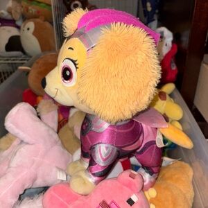 Spin Master PAW Patrol 12” The Mighty Movie Skye Plush Stuffed Animal Toy